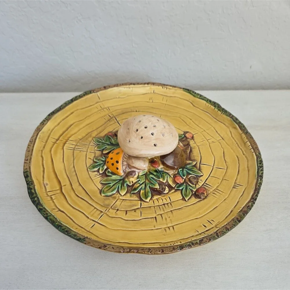 Vintage Lefton Merry Mushroom Ceramic Appetizer Hors d'oeuvre Plate Cottagecore - Picture 3 of 13